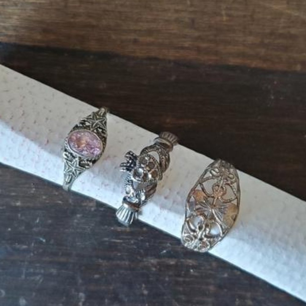 Vintage Marcisite Morganite Claddagh sterling ring